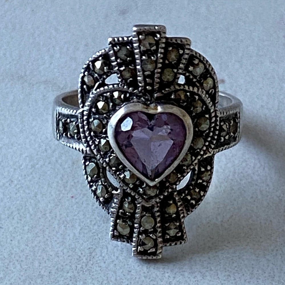 Vintage 925TR Mexico sterling silver amethyst marcasite ring - Picture 3 of 13